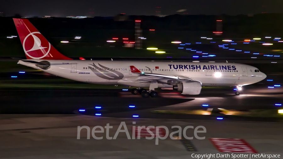 Turkish Airlines Airbus A330-223 (TC-LNA) | Photo 201269