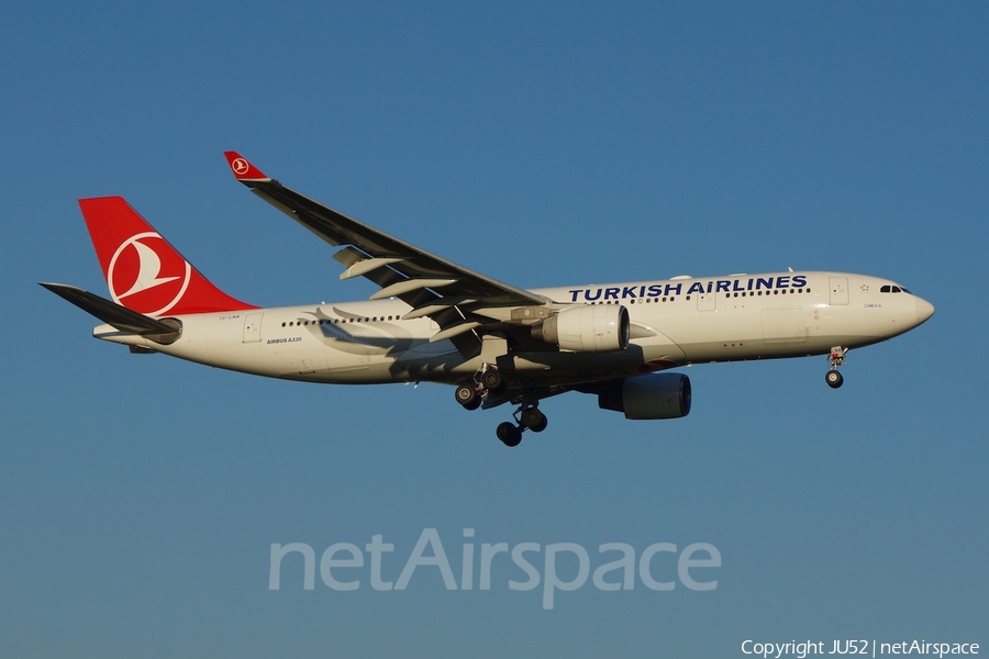 Turkish Airlines Airbus A330-223 (TC-LNA) | Photo 269427