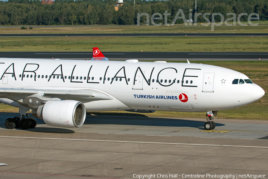Turkish Airlines Airbus A330-223 (TC-LNB) | Photo 202818