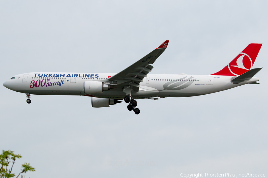 Turkish Airlines Airbus A330-303 (TC-LNC) | Photo 107716