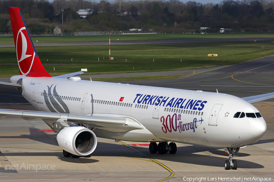 Turkish Airlines Airbus A330-303 (TC-LNC) | Photo 154318