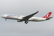 Turkish Airlines Airbus A330-303 (TC-LNC) at  Hamburg - Fuhlsbuettel (Helmut Schmidt), Germany