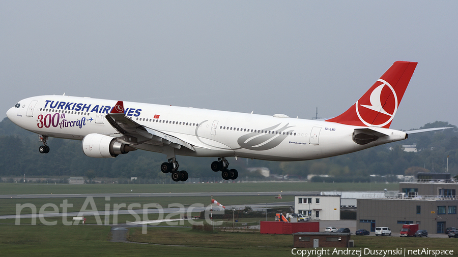 Turkish Airlines Airbus A330-303 (TC-LNC) | Photo 316213