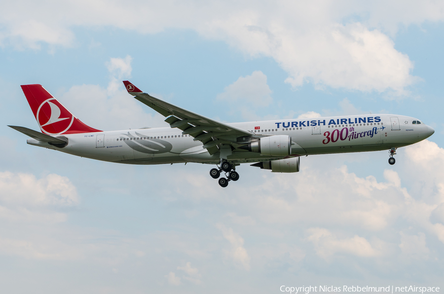 Turkish Airlines Airbus A330-303 (TC-LNC) | Photo 331409