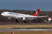 Turkish Airlines Airbus A330-303 (TC-LNC) at  Hamburg - Fuhlsbuettel (Helmut Schmidt), Germany
