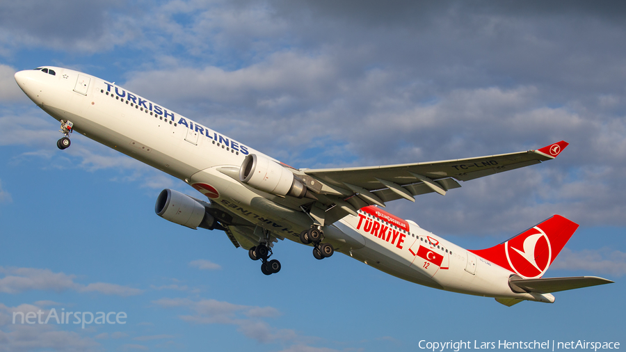 Turkish Airlines Airbus A330-303 (TC-LND) | Photo 464064