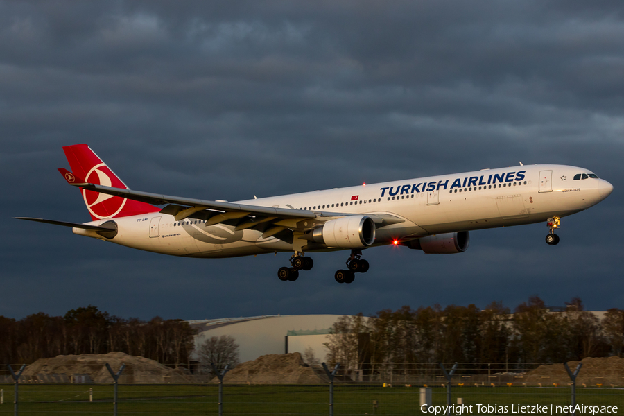Turkish Airlines Airbus A330-303 (TC-LNE) | Photo 376053