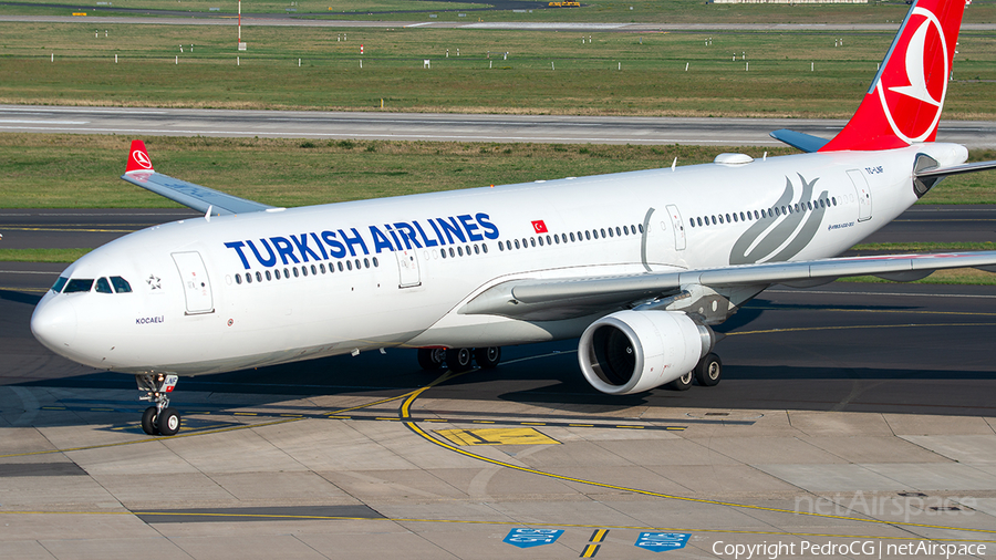 Turkish Airlines Airbus A330-303 (TC-LNF) | Photo 473556