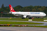Turkish Airlines Airbus A330-303 (TC-LNF) at  Hamburg - Fuhlsbuettel (Helmut Schmidt), Germany