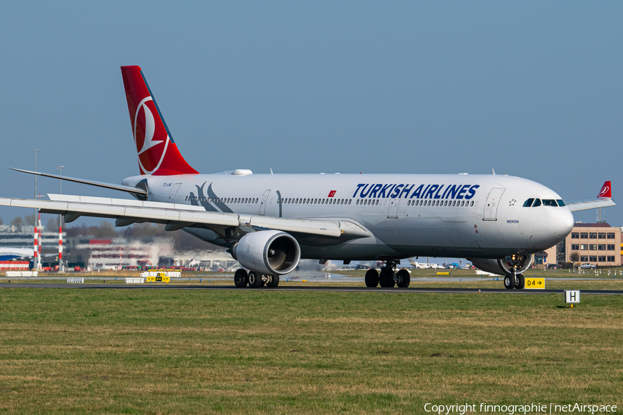 Turkish Airlines Airbus A330-303 (TC-LNG) | Photo 439881