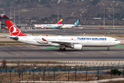 Turkish Airlines Airbus A330-303 (TC-LNG) at  Madrid - Barajas, Spain