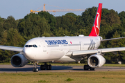 Turkish Airlines Airbus A330-343E (TC-LOA) at  Hamburg - Fuhlsbuettel (Helmut Schmidt), Germany