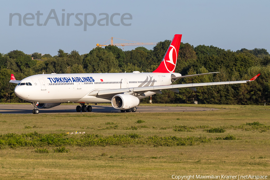 Turkish Airlines Airbus A330-343E (TC-LOA) | Photo 538988