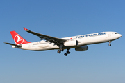 Turkish Airlines Airbus A330-343 (TC-LOF) at  Amsterdam - Schiphol, Netherlands