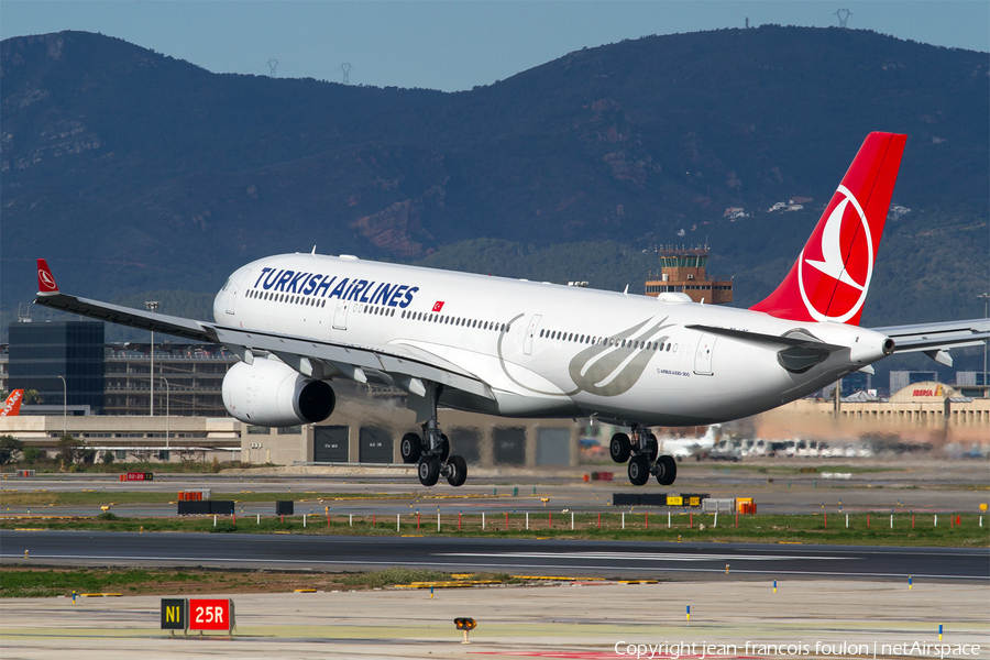 Turkish Airlines Airbus A330-343 (TC-LOF) | Photo 150315