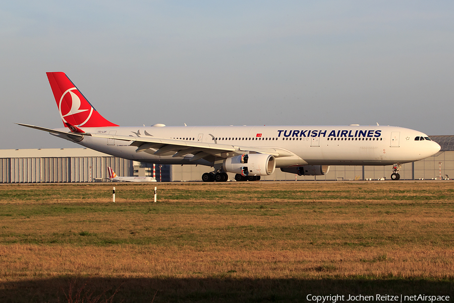 Turkish Airlines Airbus A330-343 (TC-LOF) | Photo 150176
