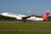 Turkish Airlines Airbus A330-343 (TC-LOF) at  Hamburg - Fuhlsbuettel (Helmut Schmidt), Germany