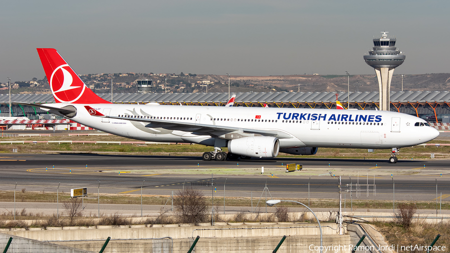 Turkish Airlines Airbus A330-343 (TC-LOF) | Photo 304157