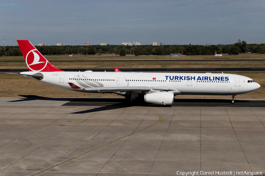 Turkish Airlines Airbus A330-343 (TC-LOF) | Photo 425312