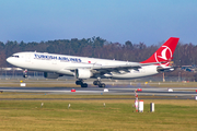 Turkish Airlines Airbus A330-223 (TC-LOH) at  Hamburg - Fuhlsbuettel (Helmut Schmidt), Germany