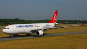 Turkish Airlines Airbus A330-223 (TC-LOH) at  Hamburg - Fuhlsbuettel (Helmut Schmidt), Germany