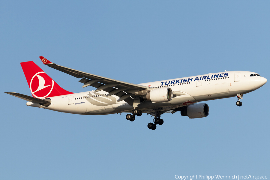 Turkish Airlines Airbus A330-223 (TC-LOI) | Photo 333910