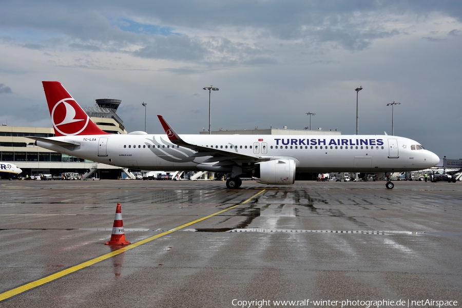Turkish Airlines Airbus A321-271NX (TC-LSA) | Photo 538477