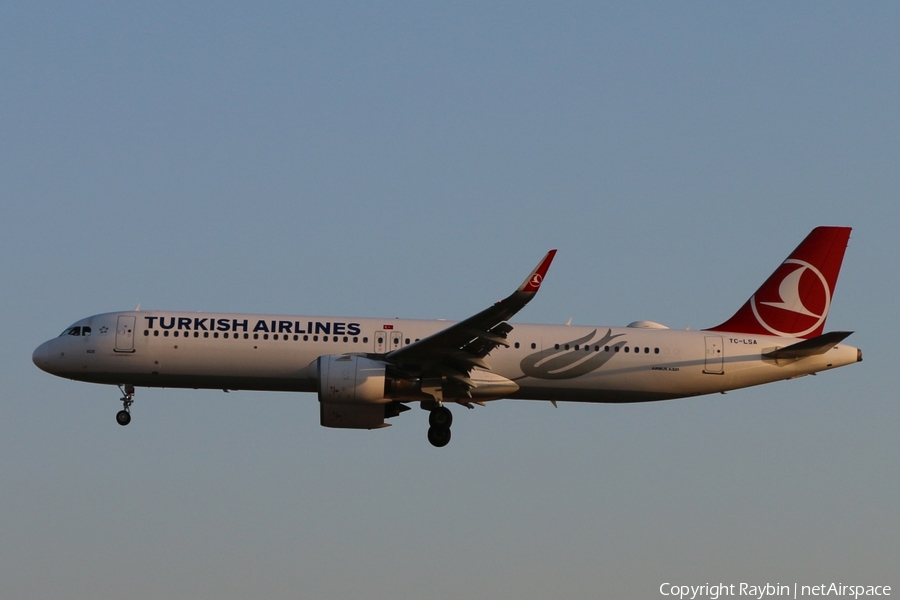 Turkish Airlines Airbus A321-271NX (TC-LSA) | Photo 566830
