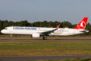 Turkish Airlines Airbus A321-271NX (TC-LSA) at  Hamburg - Fuhlsbuettel (Helmut Schmidt), Germany