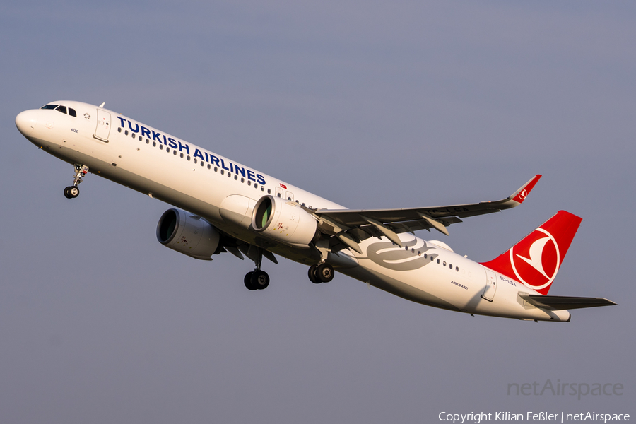 Turkish Airlines Airbus A321-271NX (TC-LSA) | Photo 414858