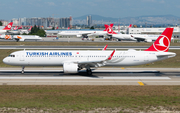 Turkish Airlines Airbus A321-271NX (TC-LSA) at  Istanbul - Ataturk, Turkey