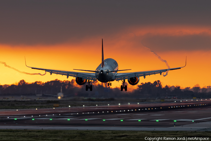 Turkish Airlines Airbus A321-271NX (TC-LSC) | Photo 361176