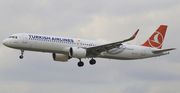 Turkish Airlines Airbus A321-271NX (TC-LSD) at  Barcelona - El Prat, Spain