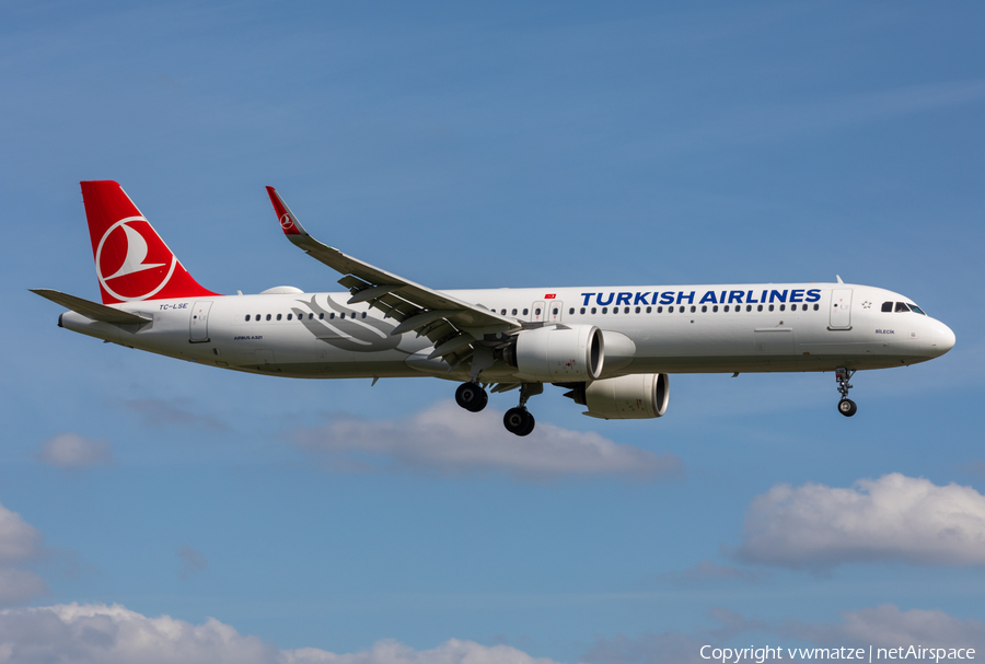 Turkish Airlines Airbus A321-271NX (TC-LSE) | Photo 452978