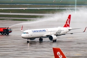 Turkish Airlines Airbus A321-271NX (TC-LSG) at  Berlin Brandenburg, Germany