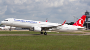 Turkish Airlines Airbus A321-271NX (TC-LSH) at  Hannover - Langenhagen, Germany