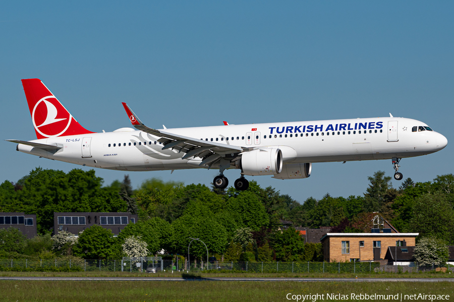 Turkish Airlines Airbus A321-271NX (TC-LSJ) | Photo 450381