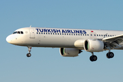 Turkish Airlines Airbus A321-271NX (TC-LSK) at  Barcelona - El Prat, Spain