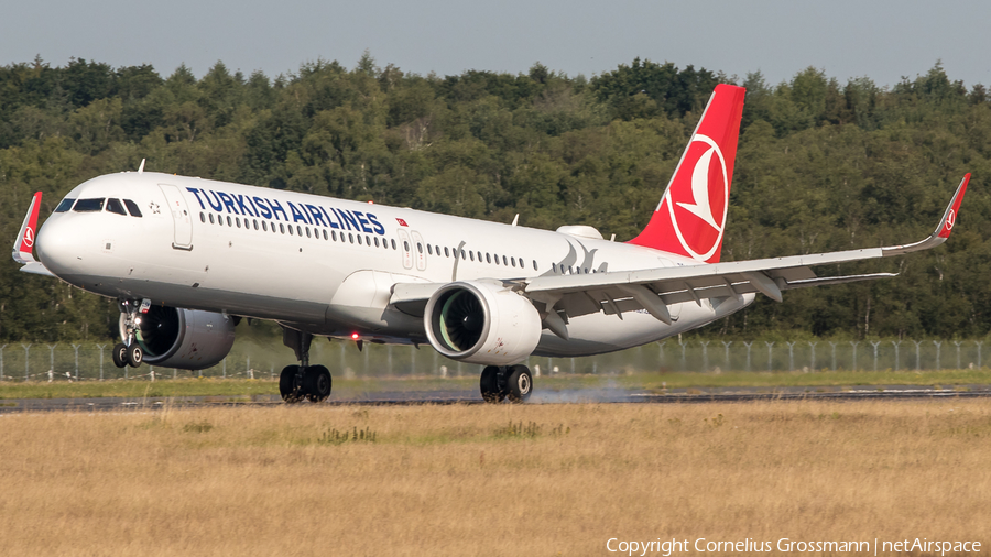 Turkish Airlines Airbus A321-271NX (TC-LSM) | Photo 394619