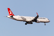 Turkish Airlines Airbus A321-271NX (TC-LSN) at  Luqa - Malta International, Malta
