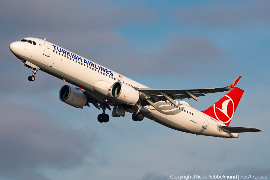 Turkish Airlines Airbus A321-271NX (TC-LSO) | Photo 425085