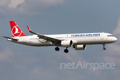 Turkish Airlines Airbus A321-271NX (TC-LSU) at  London - Heathrow, United Kingdom