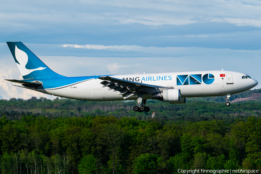 MNG Cargo Airlines Airbus A300B4-622R(F) (TC-MCC) | Photo 447742