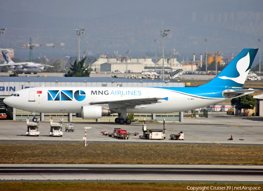 MNG Cargo Airlines Airbus A300B4-605R(F) (TC-MCE) | Photo 309480