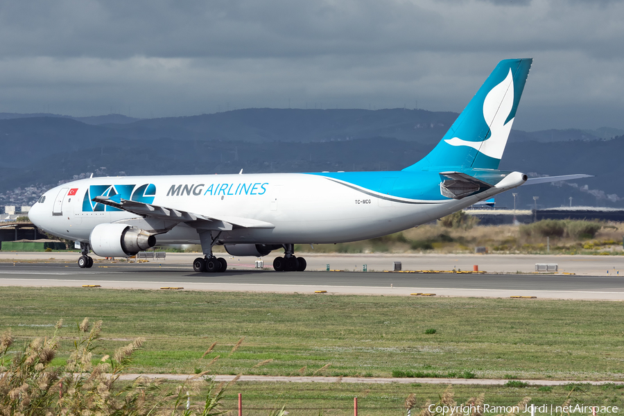 MNG Cargo Airlines Airbus A300B4-622R(F) (TC-MCG) | Photo 477179