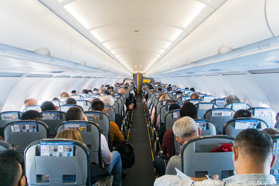 Pegasus Airlines Airbus A320-251N (TC-NBA) | Photo 487823