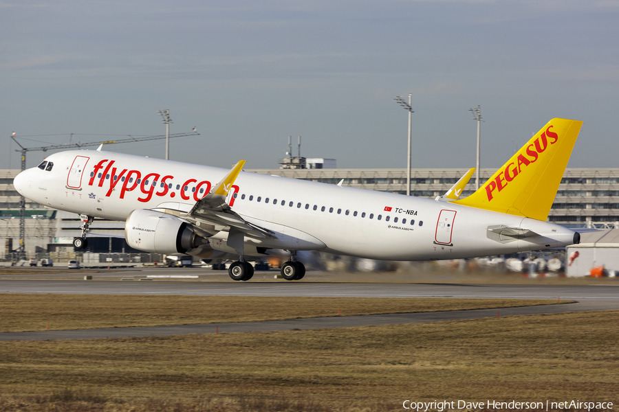 Pegasus Airlines Airbus A320-251N (TC-NBA) | Photo 374406