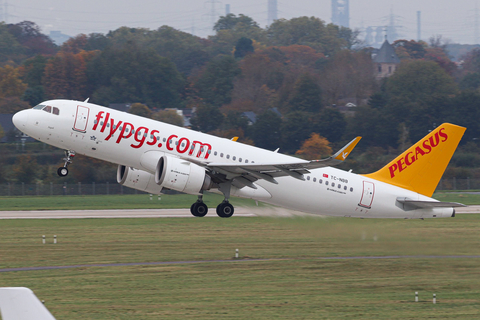 Pegasus Airlines Airbus A320-251N (TC-NBB) at  Dusseldorf - International, Germany