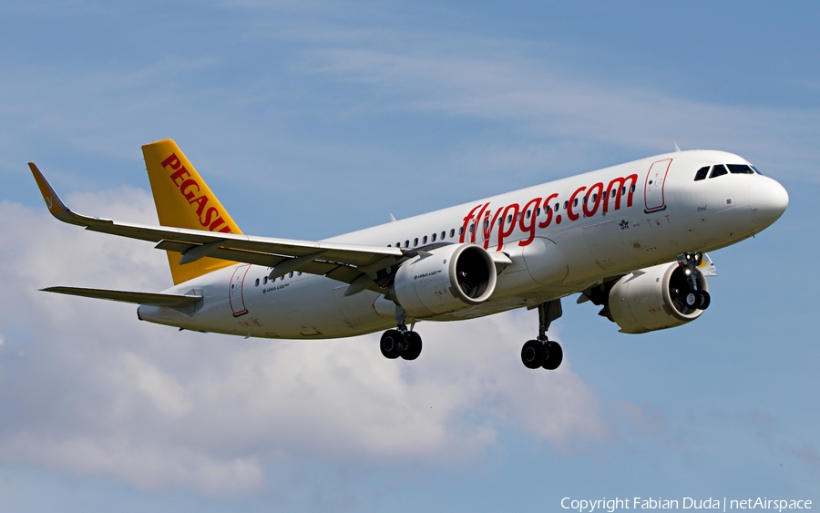 Pegasus Airlines Airbus A320-251N (TC-NBE) | Photo 344446