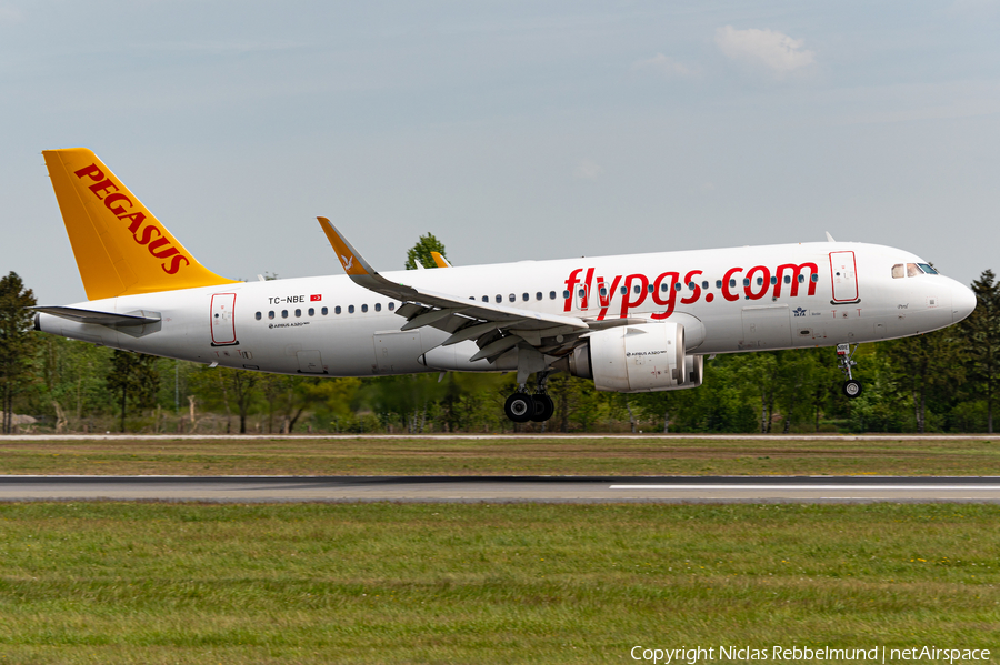 Pegasus Airlines Airbus A320-251N (TC-NBE) | Photo 507591